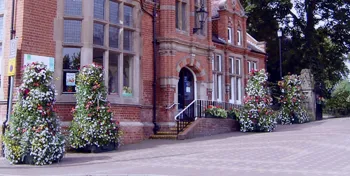 hucknall_library_1.png