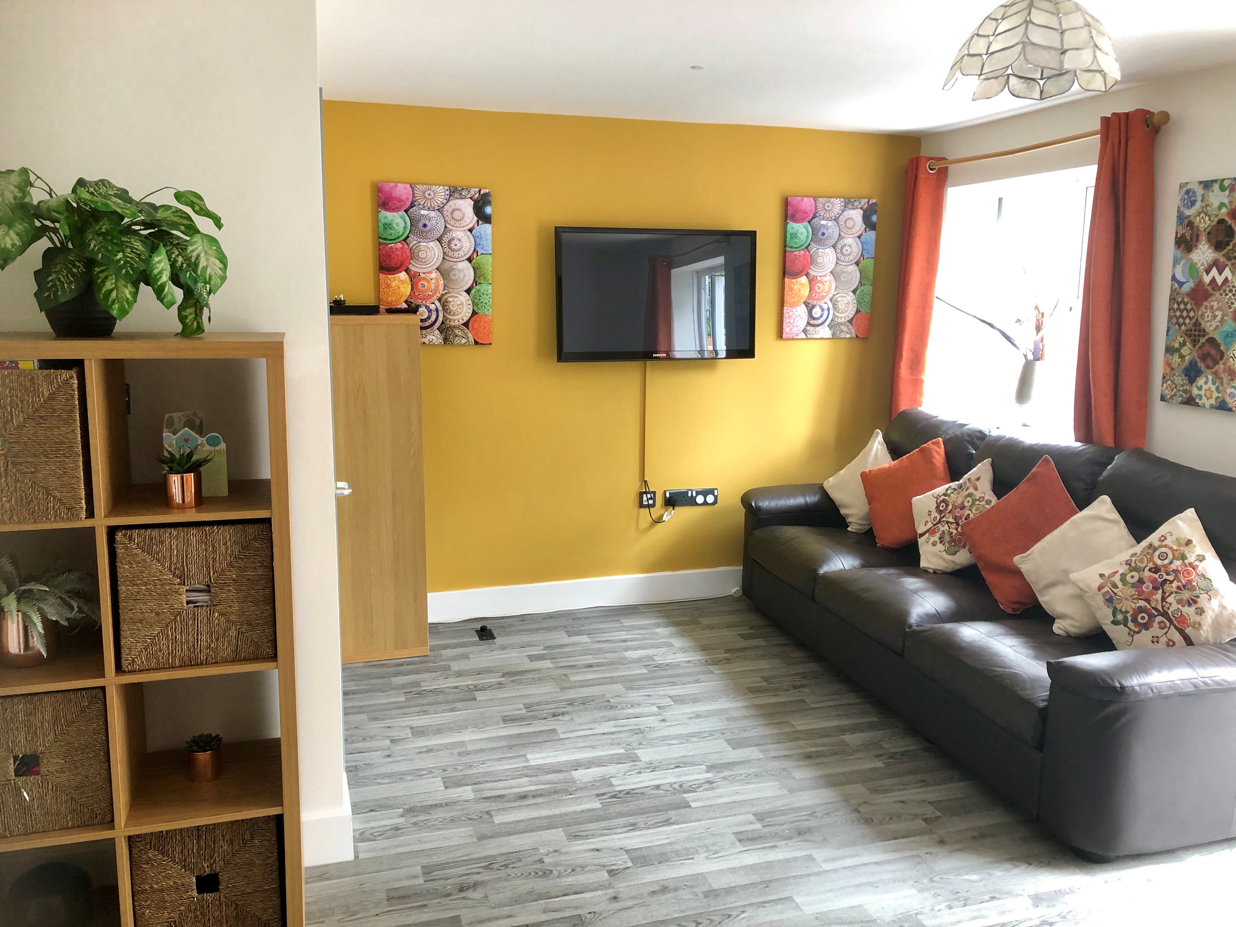 Living Room Picture