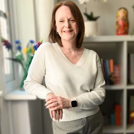 Lynda Foster