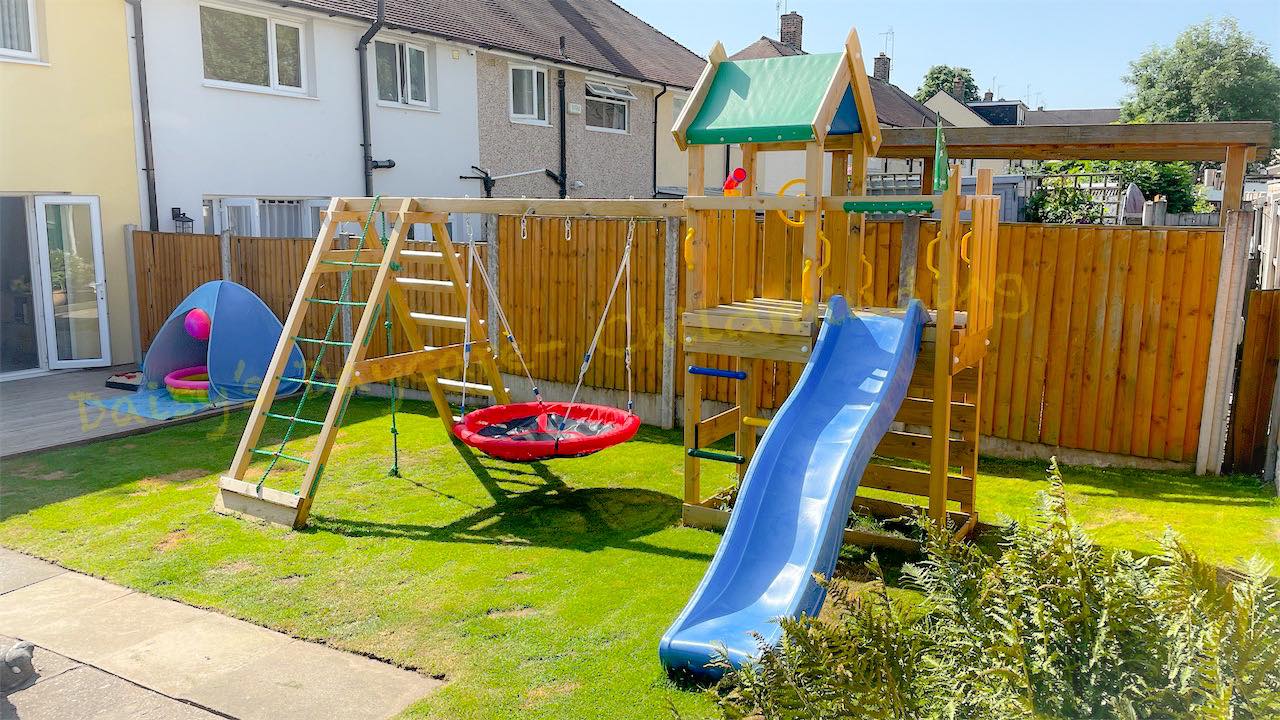 Daisy's Daycare - Outdoor Space