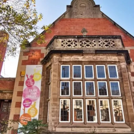 Radford Lenton library building photo